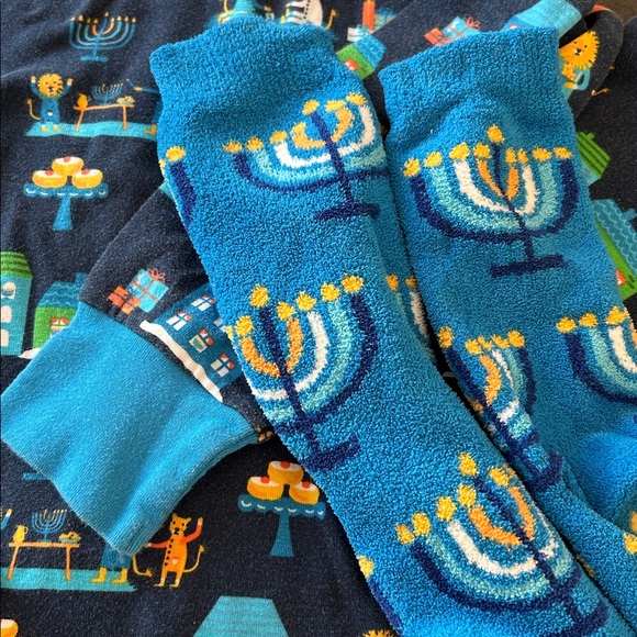 Hanukah Pajamas and matching socks bundle - Picture 4 of 7